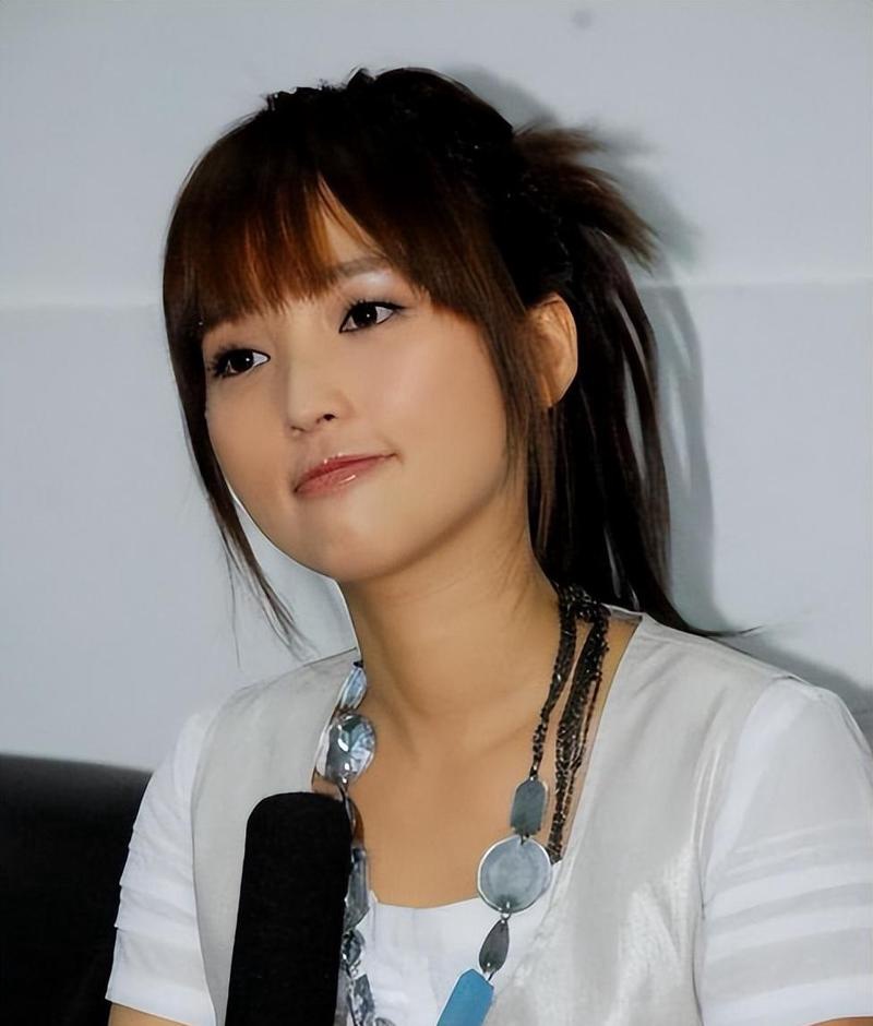 妻子的浪漫旅行搞新操作 未婚情侣首次入局引争议