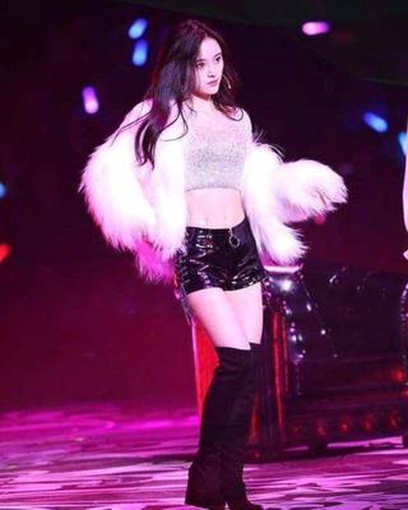 鞠婧祎新剧《万花世界》三个男主终敲定?番位大战提前打响